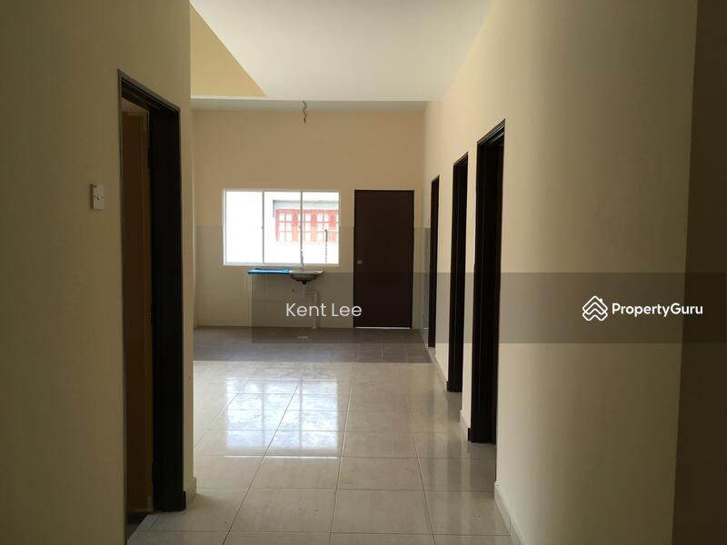 For Sale - PEMAJU: SEMI D BARU FULL Loan 38x82 3Bilik FREE Legal Kemuning South Tmn Bentara Jln Kebun Sek 30